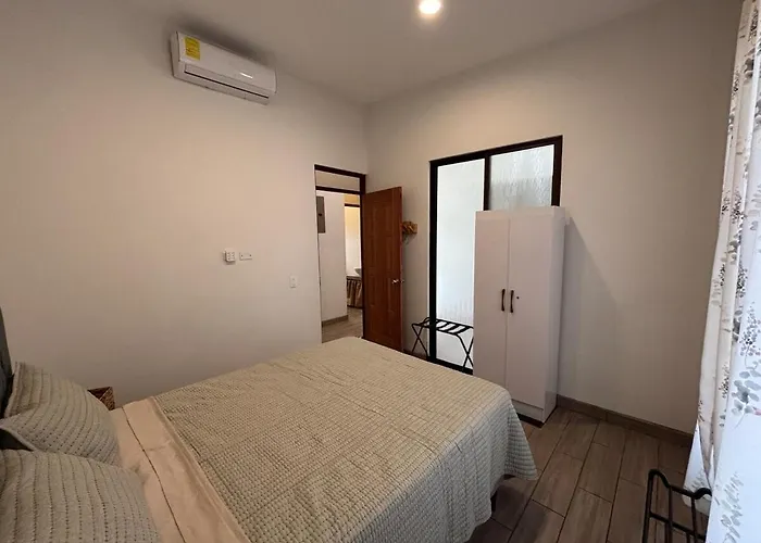 Spacious, Peaceful Retreat Near Tamarindo * Chorro